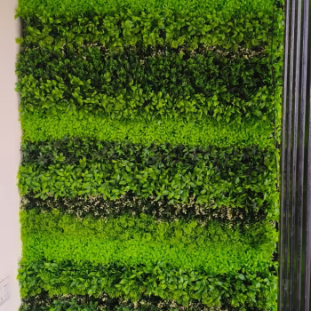 مغطى جدران للديكور الخارجي والداخلي بالعشب الاصطناعي